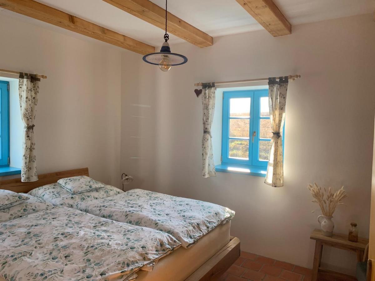 Holiday home Roubenka Kokorinsko